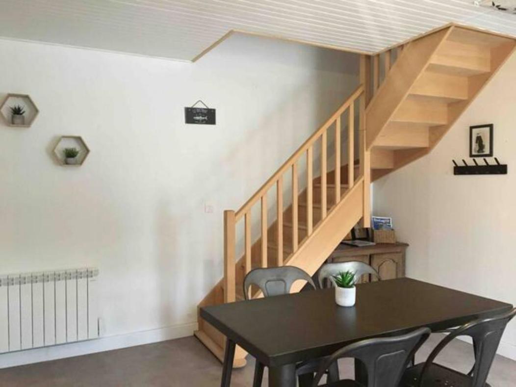 Chez Victor Le Pecheur Holiday home Tredrez-Locquemeau